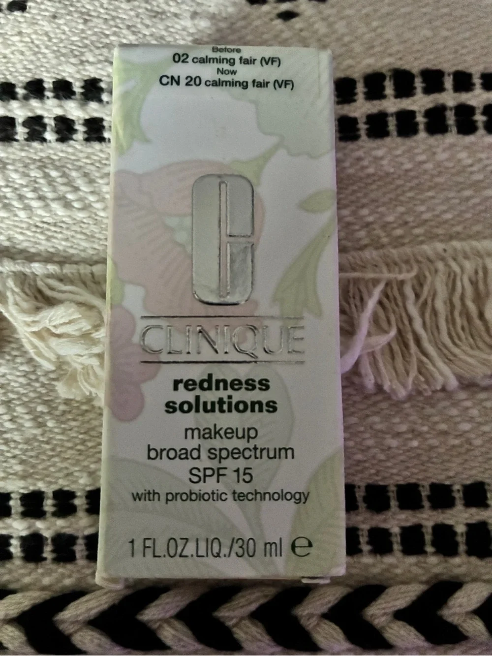 Clinique Redness Solutions Makeup SPF 15 Probiotic Technology02 Calming Fair NEW